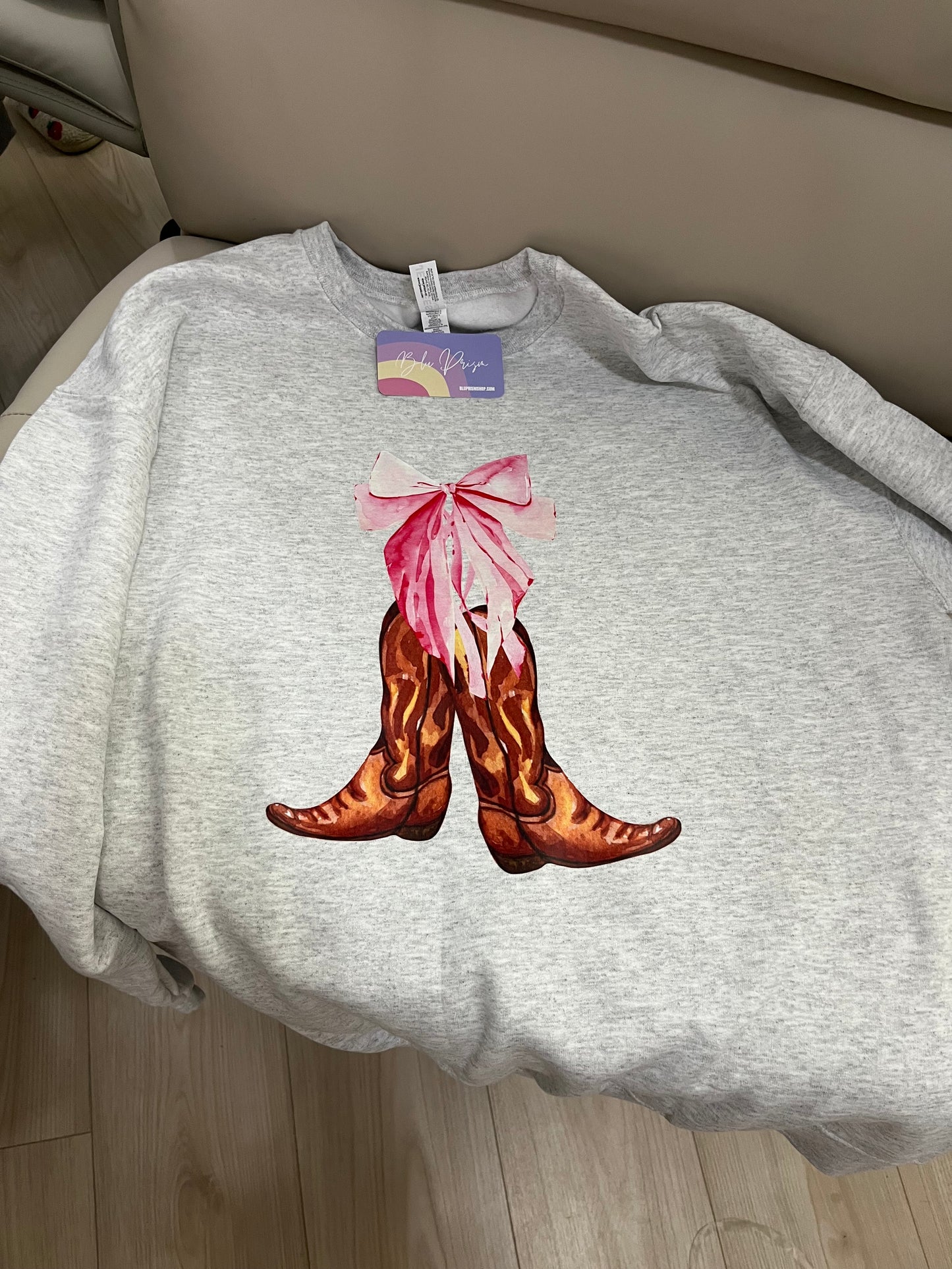 Cowgirl Bow Boot Sweatshirt 🎀
