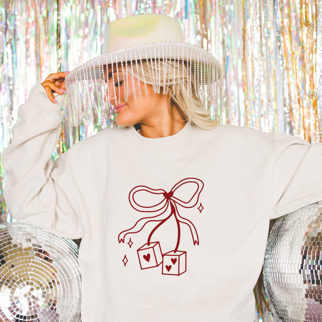 🎀 Bow Dice Valentine Sweatshirt