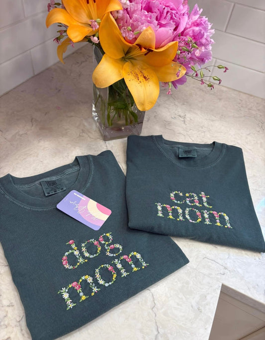 Embroidered floral comfort color tee