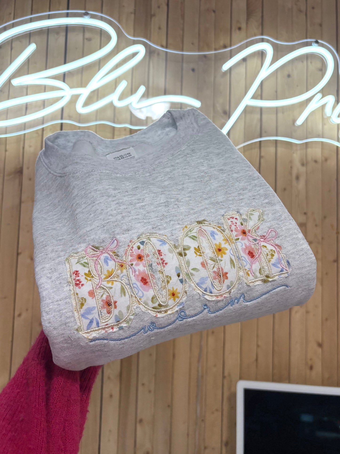 Book Worm Embroidered Appliqué Sweatshirt