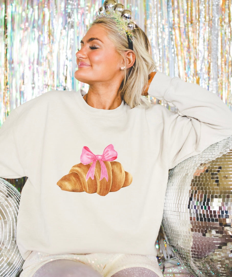 🎀 Bow Croissant Sweatshirt