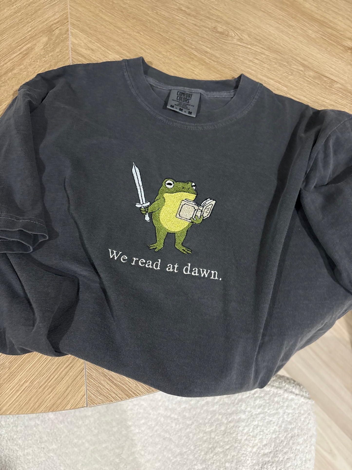 We Read At Dawn Embroidered Frog Top