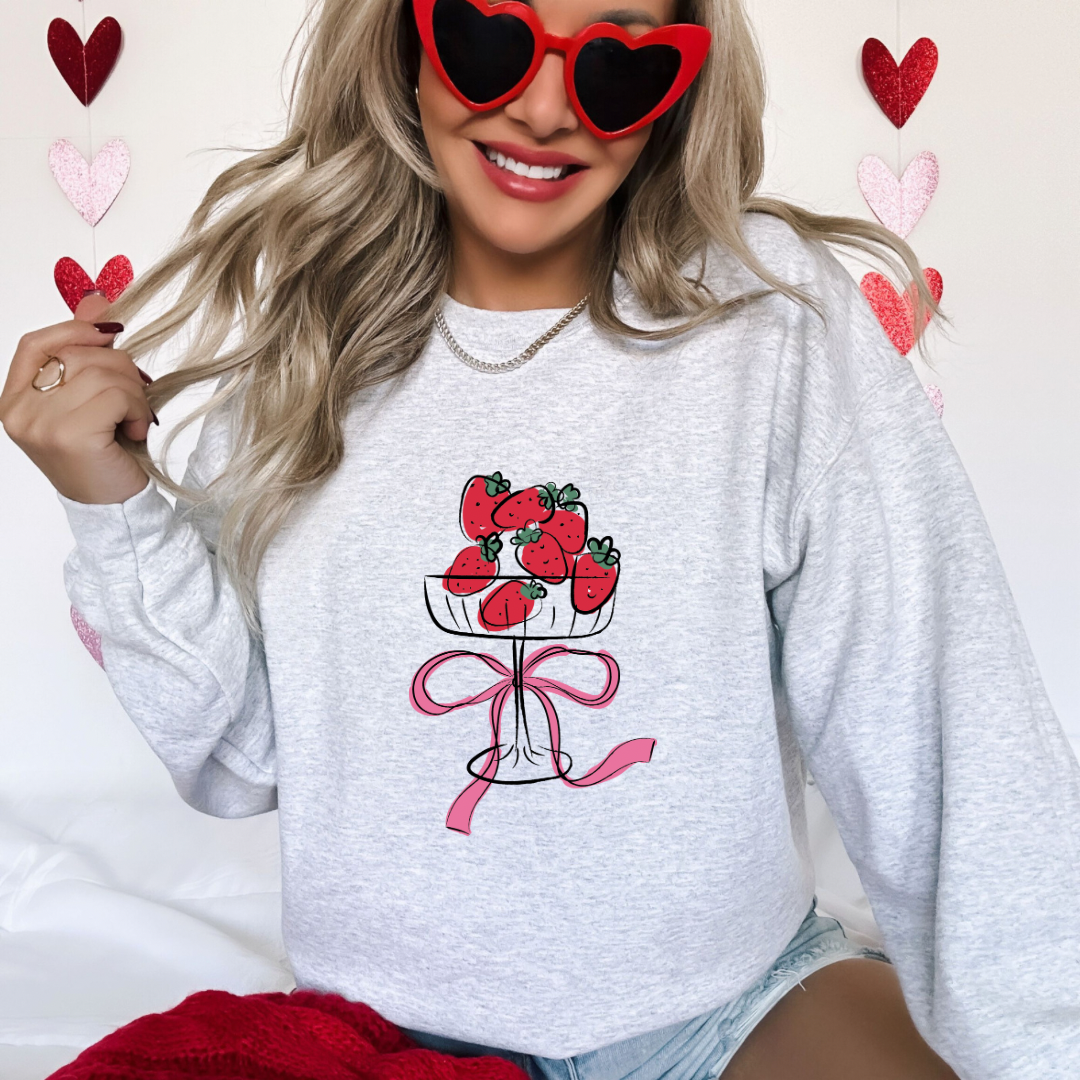 🍓 Strawberry Bow Fruit Sweatshirt