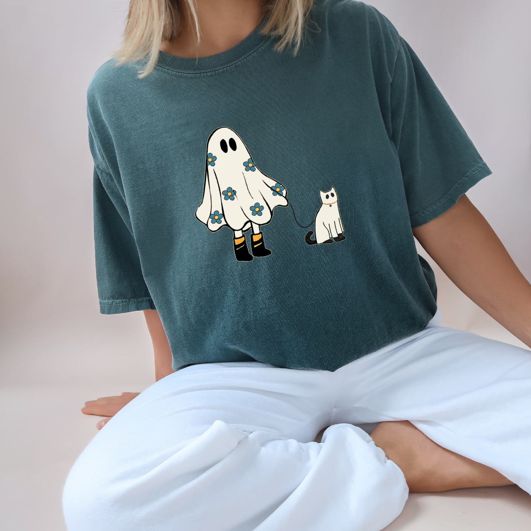 Spooky Cat Walking Tee