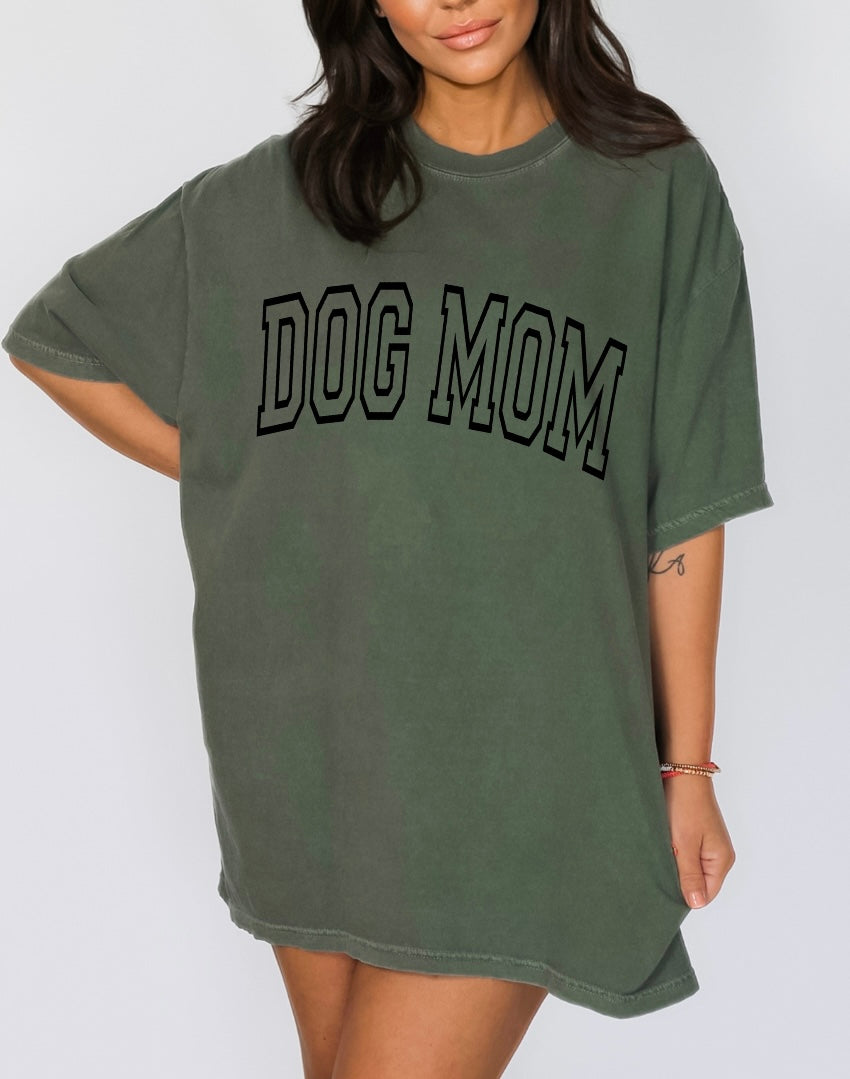 Dog Mom Tee