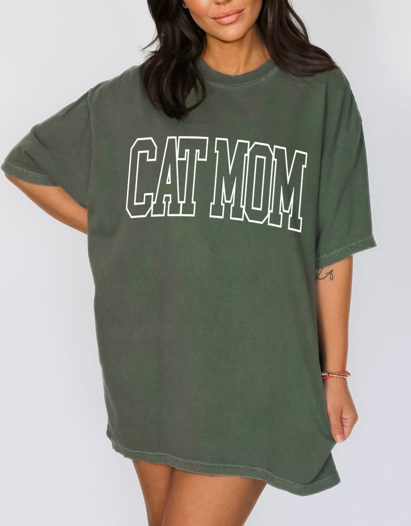 Vintage Cat Mom Tee